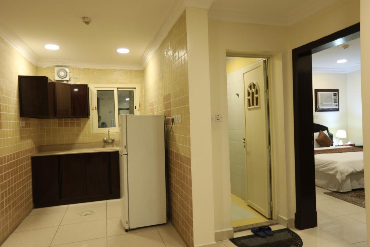Al Mubarakiyah Al Eairy Apartment- Dammam 3 מראה חיצוני תמונה