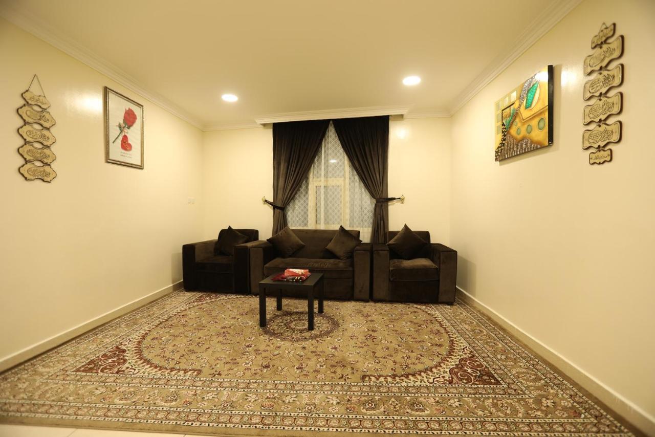 Al Mubarakiyah Al Eairy Apartment- Dammam 3 מראה חיצוני תמונה